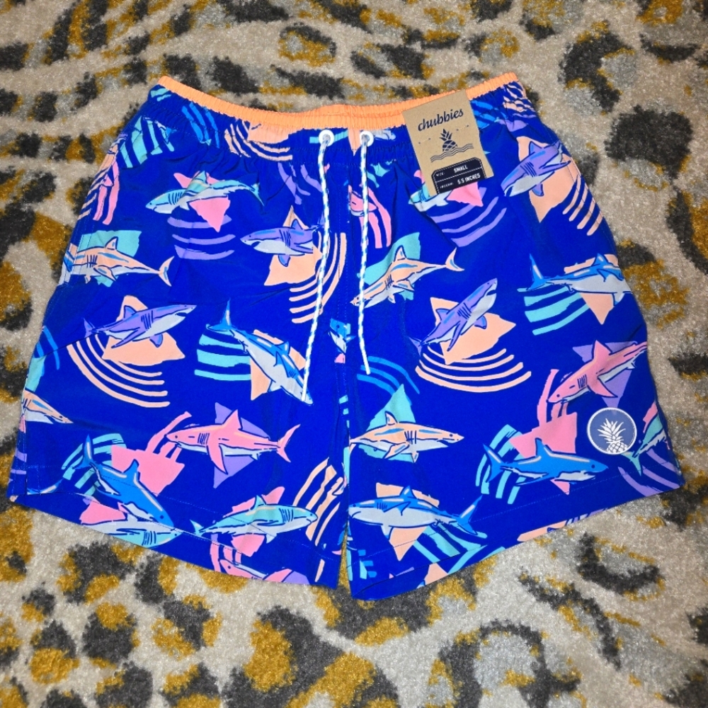 NWT Chubbies Daddy Shark swim trunks